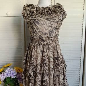 Dress leopard